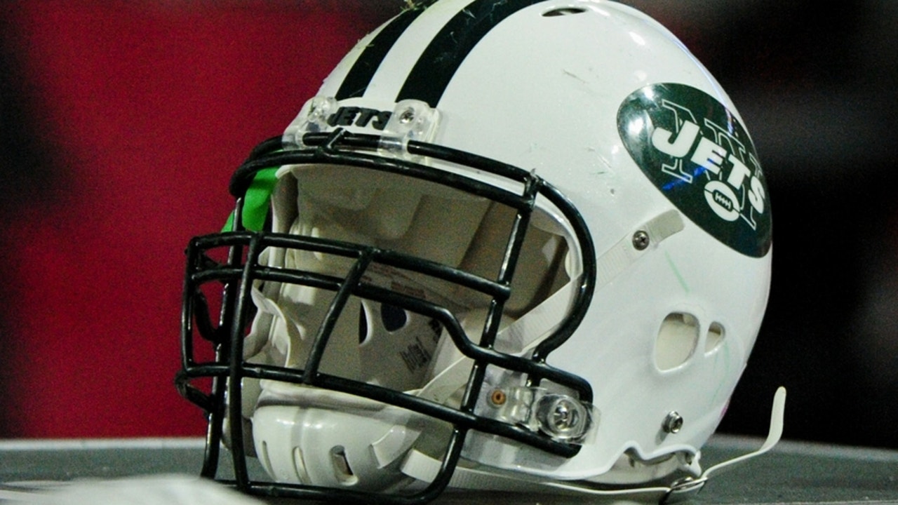 Jets will hold coat drive before season finale in Week 17